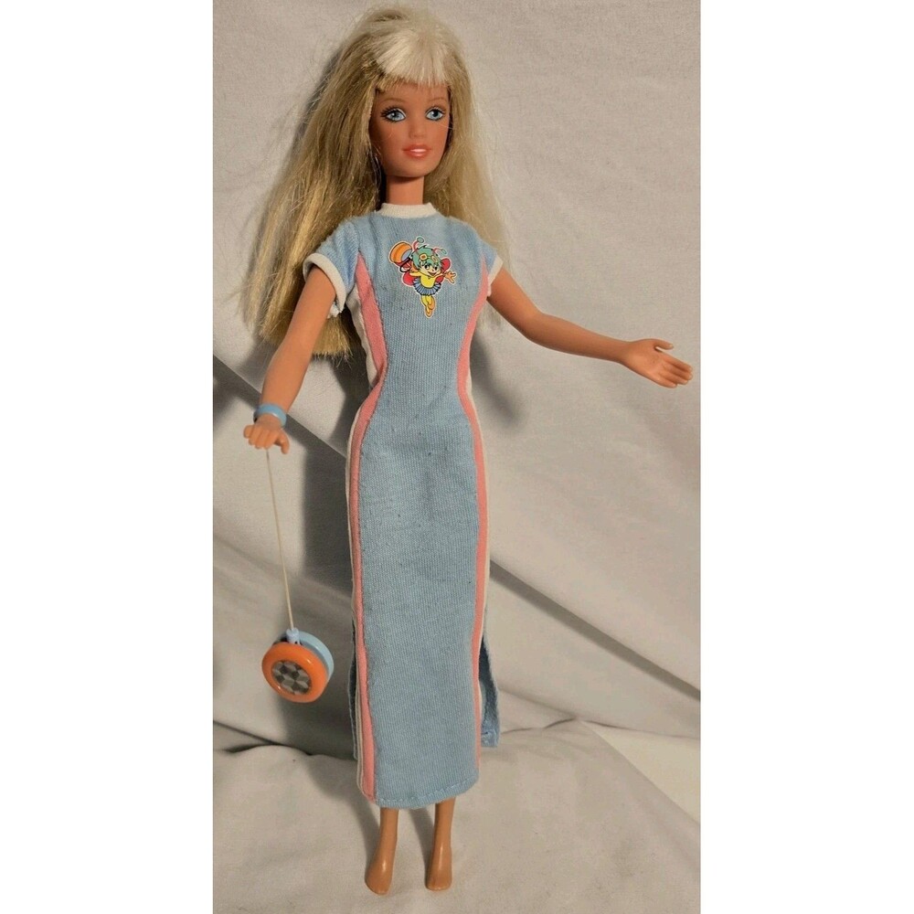 1998 Barbie Mattel Totally Yoyo Skipper Doll with Yoyo Vintage #22228 WORKS